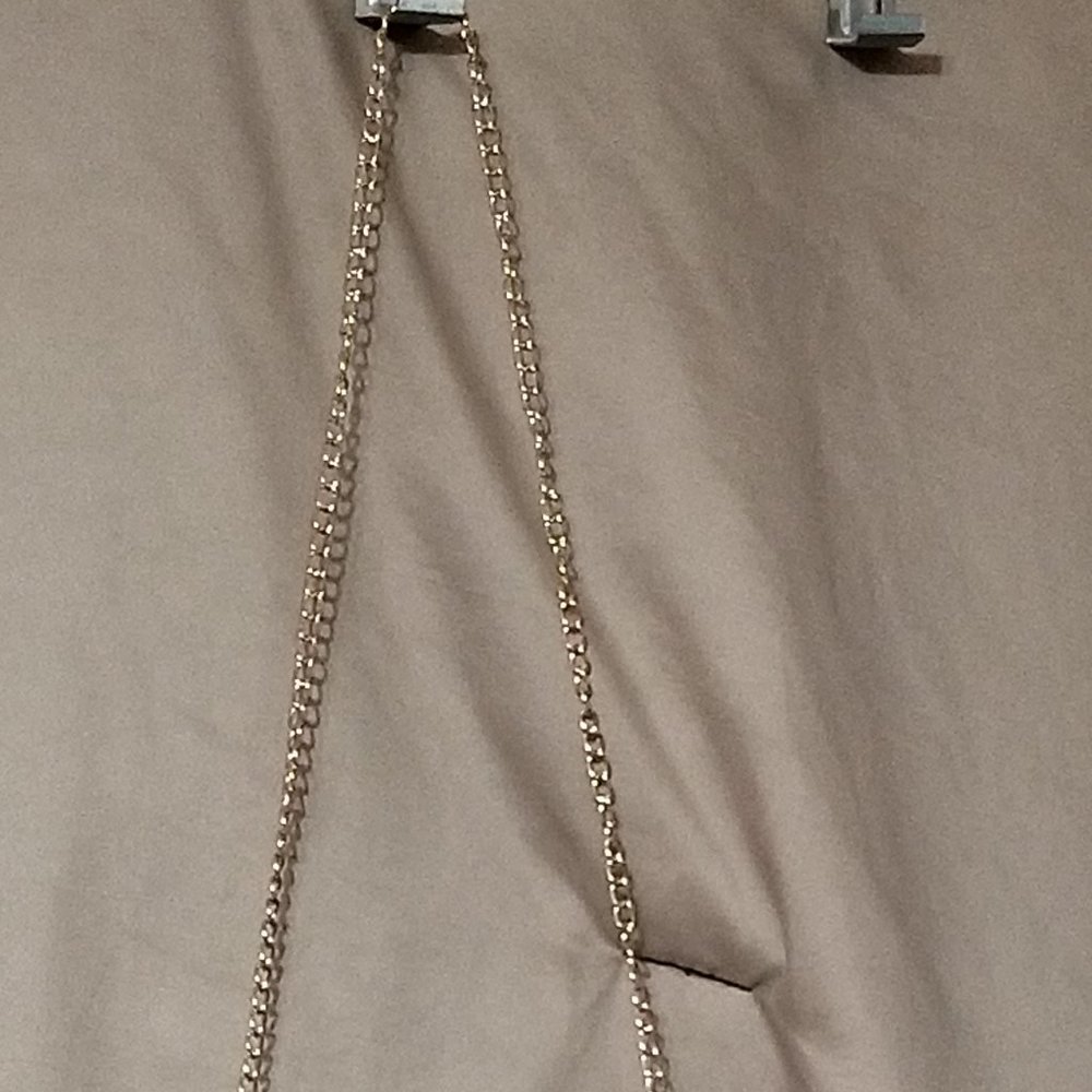 COPY - COPY - COPY - Pearl & Roses Handbag - Picture 3 of 11